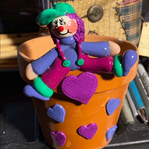 Handcrafted; Clown on Clay Pot - Picture 4 of 4